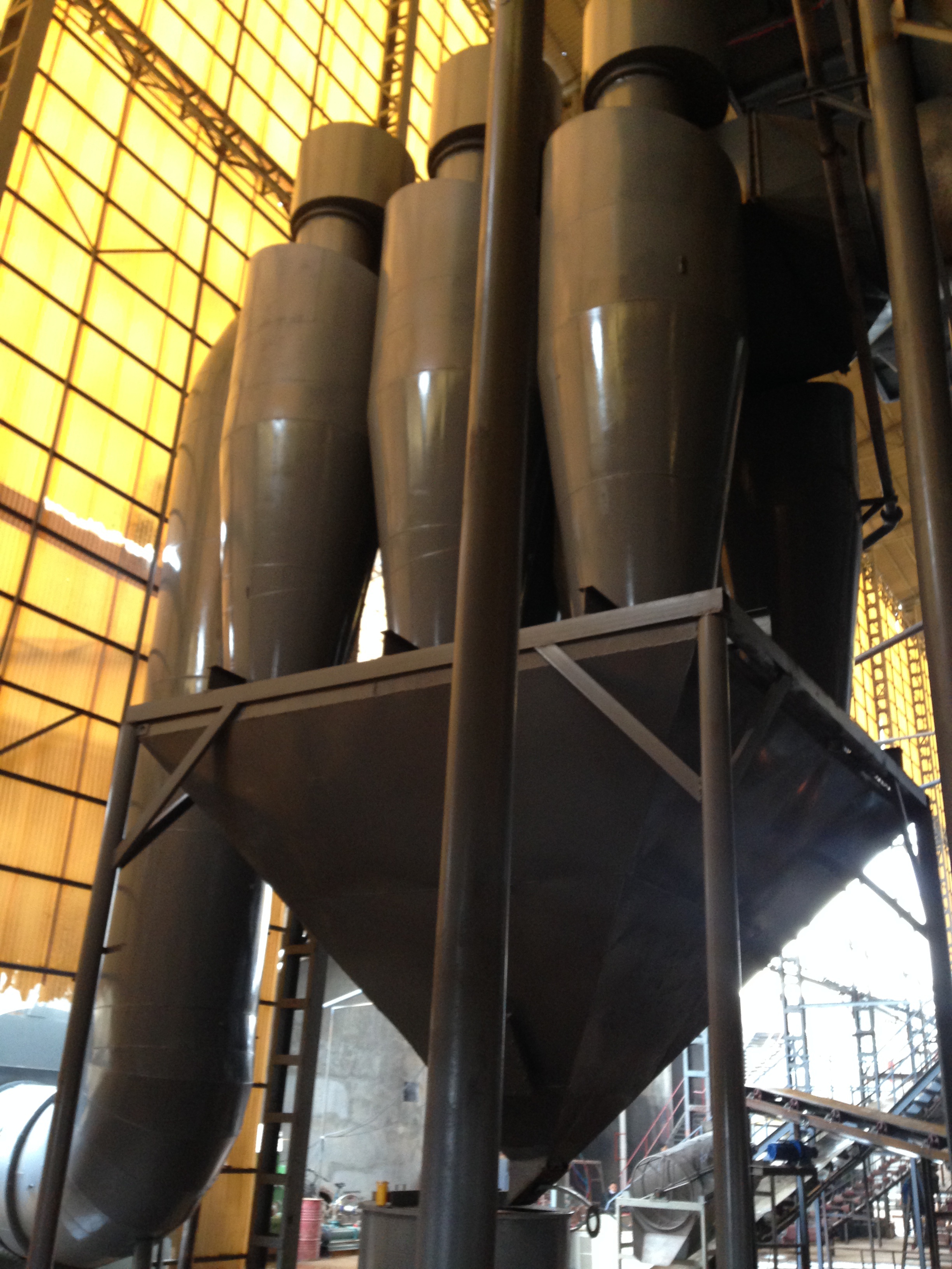 當(dāng)今流行的三種除塵器 當(dāng)今流行的三種除塵器